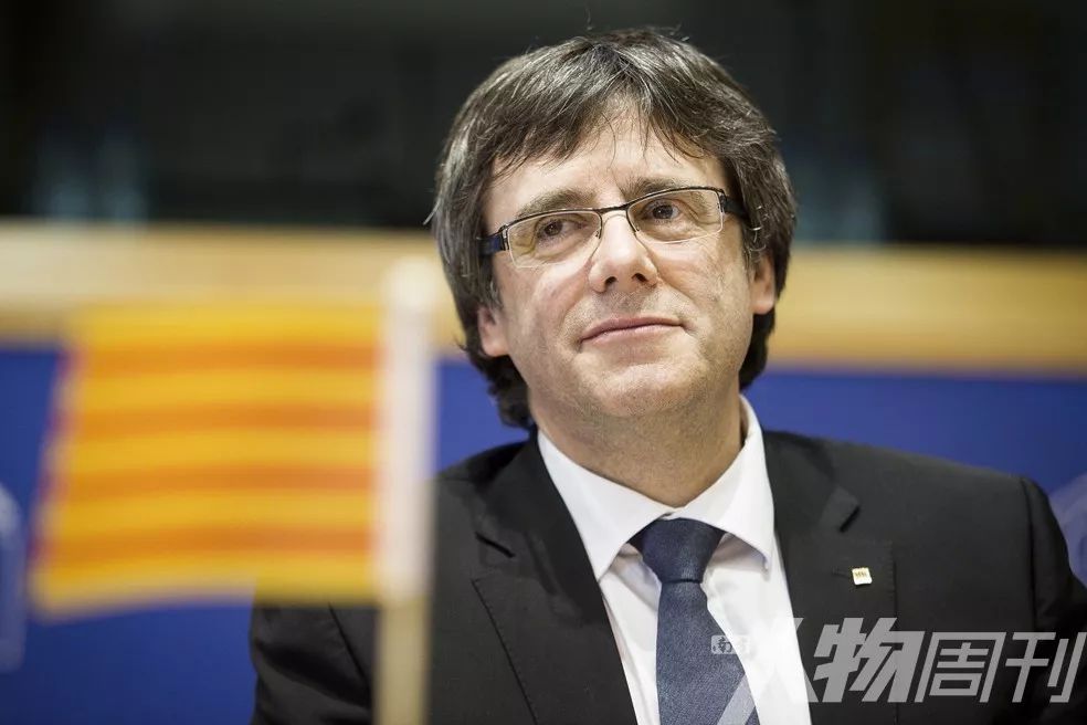 加泰罗尼亚历史站队教训：王位继承战争与内战中的失败与后果